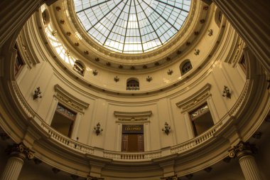 Rio de Janeiro, Brezilya, 12 Ekim 2018: Ccbb - Centro kültürel Banco Brasil, şehir Rio binanın iç görünüm. Bina 1906 yılında açıldı, bu inşaat 1880 yılında başladı.