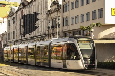 Rio de Janeiro, Brezilya. 05 Ağustos 2018. Yeni tramvay, Rio de Janeiro 'nun merkezinde, Maua Meydanı 'nda 