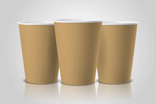 Vettore realistico 3d Brown Craft carta monouso tazza Set Isolato su sfondo bianco. Modello di design di tazza di carta per grafica, mockup, imballaggio. Vista frontale — Vettoriale Stock