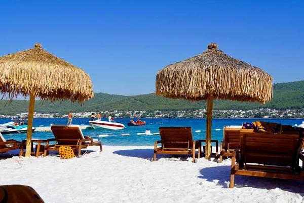 Bodrum, Turkey - August 2020: Hotel beach Lujo. Beautiful tropical beach banner. White sand travel tourism wide panorama background concept. Amazing beach landscape, yachts, Luxury tourism — Stock Photo, Image