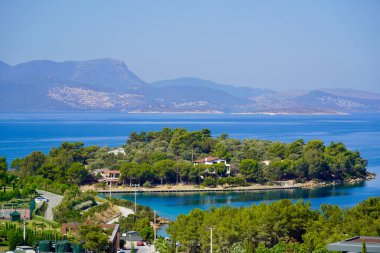 Cennet Adası, Kum Plajı Kristal Tertemiz Turkuaz Su Lujo Oteli Bodrum Guverjinlinck yakınlarında