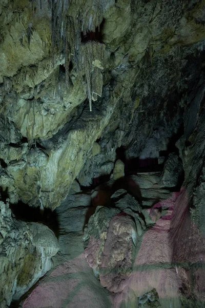 Σπήλαιο Λαζάρ Lazareva Pecina Επίσης Γνωστό Σπήλαιο Ζλότσκα Είναι Μεγαλύτερο — Φωτογραφία Αρχείου