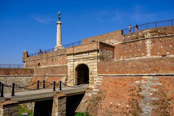 Φρούριο Βελιγραδίου Kalemegdan Μνημείο Victor Σύμβολο Του Βελιγραδίου Αφιερωμένο Στη — Φωτογραφία Αρχείου
