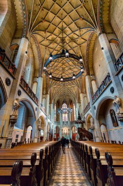 Wittenberg / Almanya - 26 Şubat 2017: 95 tezinin Martin Luther tarafından 1517 yılında paylaşıldığı Wittenberg 'deki All Saints Kilisesi veya Schlosskirche (Kale Kilisesi) İçişleri