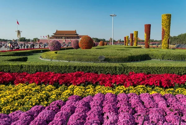 Beijing China September 2014 Kleurrijke Bloemendisplay Geïnstalleerd Het Tiananmen Plein — Stockfoto