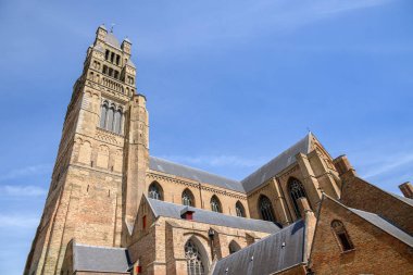 Saint Salvator Katedrali 17 Temmuz 2025 'te Bruges, Belçika' daki ana Roma Katolik Gotik Kilisesi