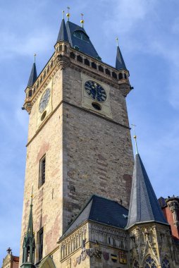 30 Ocak 2025 'te Çek Cumhuriyeti' nin başkenti Prag 'daki Staromestske namesti tarihi meydanındaki eski belediye binası.