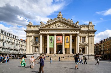 Bourse Beurs eski Brüksel Borsa Binası, şu anda Belçika Bira Dünyası Müzesi Brüksel 'in merkezindeki Place de la Bours Beursplein Meydanı, Belçika 15 Temmuz 2025