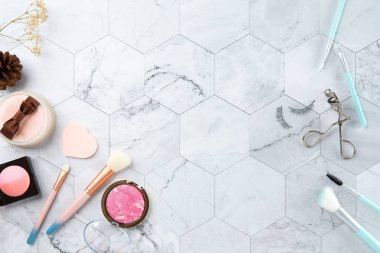 karo mermer beyaz renk bakmak temiz metin için kopya yer ile kozmetik düz yatıyordu üstten görünüm oluşturur
