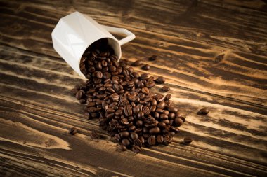 kahve çekirdekleri iyi cafe dekorasyon uyan sabah içme aroma kokusu alıyorum. 