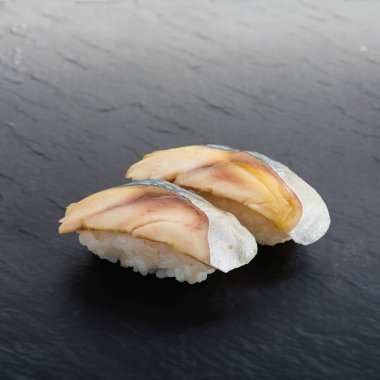 Uskumru saba Suşi Japon mutfağının geleneksel