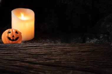 Cadılar Bayramı ürkütücü balkabağı fener koyu tonu dekorasyon şenlikli sezon oyun ya da şeker arka plan