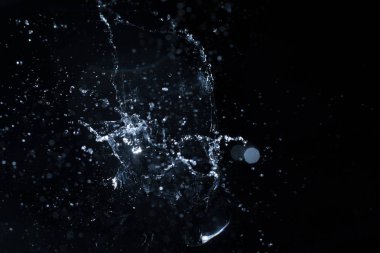 su sıçrama siyah arka plan zemin taze hissediyor