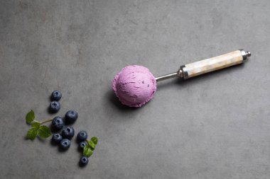 yaban mersini dondurma ferahlık gelato diyet güzel evim yapılan