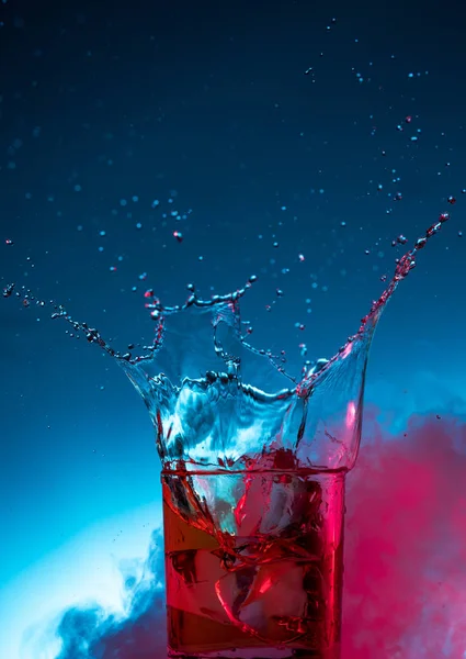 Whisky Koktél Ital Splash Pohár Alkohol — Stock Fotó