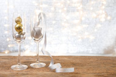 Yeni yıl partisi hediye mevcut arka plan ile zaman mutlu özel günlerinde kutlamak Noel