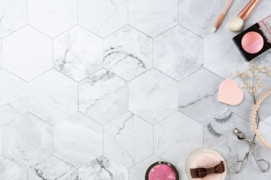 karo mermer beyaz renk bakmak temiz metin için kopya yer ile kozmetik düz yatıyordu üstten görünüm oluşturur