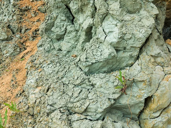 Wüstenlandschaft Mit Mehrfarbigen Gelben Grünen Und Blauen Tonablagerungen Von Mineralien — Stockfoto