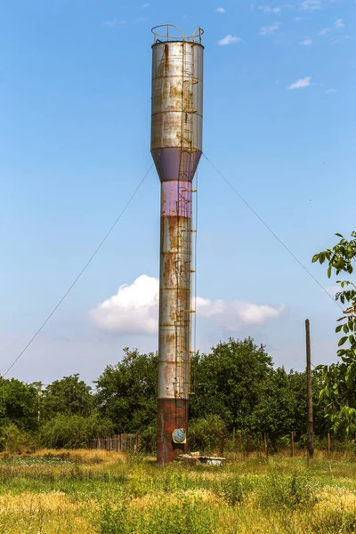 Old Iron Rusty Water Tower Rural Town Rusty Tower Rural — Stock Photo, Image