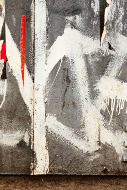 Arka plan doku duvar eski boya peeling ile. Eski ahşap arka plan ağaç eski boya artıkları parçaları kalıntıları ile. Doku eski ağaç bir kurulu ile boya, antika arka plan soyulması boya