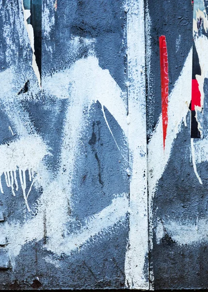 Arka plan doku duvar eski boya peeling ile. Eski ahşap arka plan ağaç eski boya artıkları parçaları kalıntıları ile. Doku eski ağaç bir kurulu ile boya, antika arka plan soyulması boya