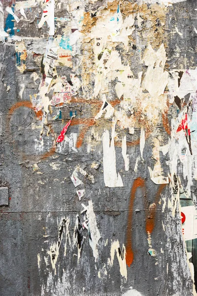 Vintage Billboard yırtık Poster, kağıt, reklamlar, çıkartmalar geniş arka plan veya doku ile. Kentsel yaratıcı duvar kağıdı tasarımı için. Soyut Web Banner. Posterler, kağıt yaratıcı olarak grunge eski duvarlarda kalıntıları