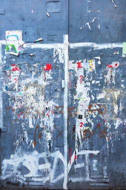 Vintage Billboard yırtık Poster, kağıt, reklamlar, çıkartmalar geniş arka plan veya doku ile. Kentsel yaratıcı duvar kağıdı tasarımı için. Soyut Web Banner. Posterler, kağıt yaratıcı olarak grunge eski duvarlarda kalıntıları