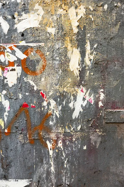 Vintage Billboard yırtık Poster, kağıt, reklamlar, çıkartmalar geniş arka plan veya doku ile. Kentsel yaratıcı duvar kağıdı tasarımı için. Soyut Web Banner. Posterler, kağıt yaratıcı olarak grunge eski duvarlarda kalıntıları