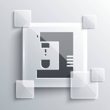 Gri kahve makinesi ikonu gri arkaplanda izole edilmiş. Kare cam paneller. Vektör İllüstrasyonu