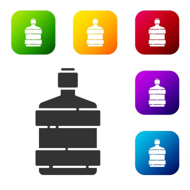 Beyaz arka planda temiz su ikonu olan siyah büyük şişe. Soğutucu için plastik kap. Renkli kare düğmelerle simgeleri ayarla. Vektör İllüstrasyonu