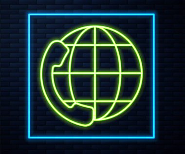 Parlayan neon hattı Telefon Tuğla duvar arkasında 24 saat destek ikonu izole edildi. Tüm gün müşteri destek merkezi. Tam zamanlı çağrı servisi. Vektör İllüstrasyonu