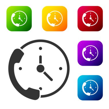 Siyah Telefon, beyaz arkaplanda 24 saat boyunca izole edilmiş destek ikonu. Tüm gün müşteri destek merkezi. Tam zamanlı çağrı servisi. Renkli kare düğmelerle simgeleri ayarla. Vektör İllüstrasyonu