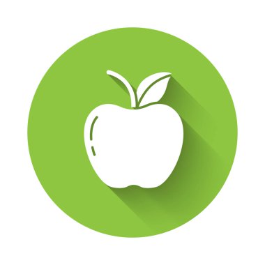 Beyaz Apple simgesi uzun gölge ile izole. Yaprak sembolü olan meyve. Yeşil daire düğmesi. Vektör İllüstrasyonu.