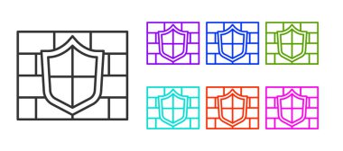 Beyaz arka planda siber güvenlik duvarı simgesi olan siyah çizgi kalkanı. Veri koruma sembolü. Güvenlik duvarı. Ağ koruması. Simgeleri renklendirin. Vektör.