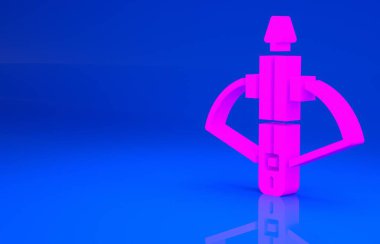 Mavi arka planda izole edilmiş ok ikonlu pembe savaş tatar yayı. Minimalizm kavramı. 3 boyutlu illüstrasyon. 3 Boyutlu Hazırlama
