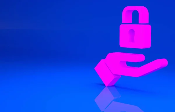 Pink Lock di ikon tangan terisolasi pada latar belakang biru. Padlock sign. Keamanan, keamanan, perlindungan, konsep privasi. Konsep minimalisme. Ilustrasi 3d. render 3D — Stok Foto