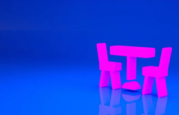 Pink Picnic tafel met stoelen aan weerszijden van de tafel pictogram geïsoleerd op blauwe achtergrond. Minimalisme concept. 3d illustratie. 3D-weergave — Stockfoto