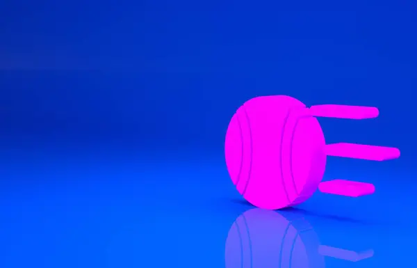 ピンクのテニスボールのアイコンは青の背景に隔離された。スポーツ用具。最小限の概念。3Dイラスト。3Dレンダリング — ストック写真