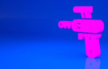 Pembe ışın tabancası ikonu mavi arkaplanda izole edilmiş. Lazer silahı. Uzay silahı. Minimalizm kavramı. 3 boyutlu illüstrasyon. 3 Boyutlu Hazırlama