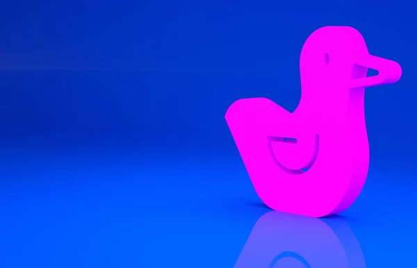 Różowa ikona kaczki gumowej izolowana na niebieskim tle. Koncepcja minimalizmu. Ilustracja 3D. Renderowanie 3D — Zdjęcie stockowe