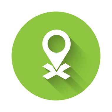 Beyaz Harita iğne simgesi uzun gölgeli. Navigasyon, işaret, konum, harita, GPS, yön, yer, pusula, arama konsepti. Yeşil daire düğmesi. Vektör İllüstrasyonu.