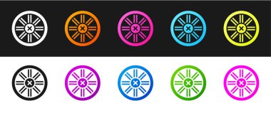 Eski ahşap tekerlek simgesini siyah beyaz arkaplanda izole et. Vektör