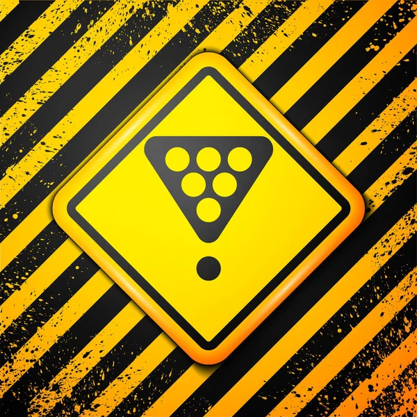 Bolas de bilhar pretas em um ícone de triângulo de rack isolado no fundo amarelo. Sinal de aviso. Ilustração vetorial —  Vetores de Stock