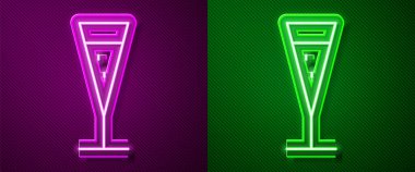 Parlayan neon hattı. Mor ve yeşil arka planda izole edilmiş şampanya ikonu. Vektör İllüstrasyonu.