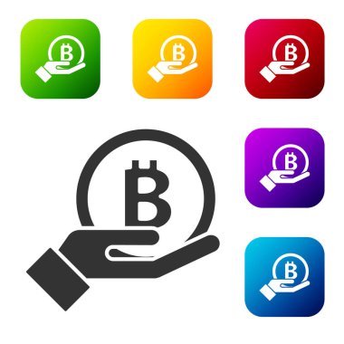 Siyah El, Bitcoin simgesini beyaz arka planda tutuyor. Engelleme teknolojisi, dijital para piyasası, şifreli para cüzdanı. Renkli kare düğmelerle simgeleri ayarla. Vektör