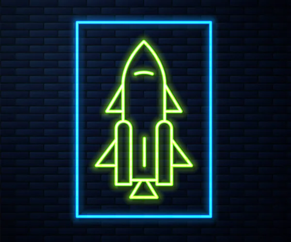 Gloeiende neon lijn Raket schip met vuur pictogram geïsoleerd op baksteen muur achtergrond. Ruimtevaart. Vector — Stockvector