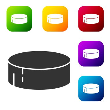 Siyah Hokey Diski simgesi beyaz arkaplanda izole edildi. Spor malzemeleri. Renkli kare düğmelerle simgeleri ayarla. Vektör İllüstrasyonu.