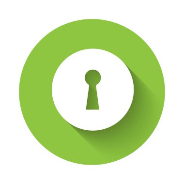 Uzun gölgeli beyaz anahtar deliği simgesi. Başarının anahtarı. Anahtar deliği bilmece, gizli, güvenlik kavramını ifade eder. Yeşil daire düğmesi. Vektör İllüstrasyonu.