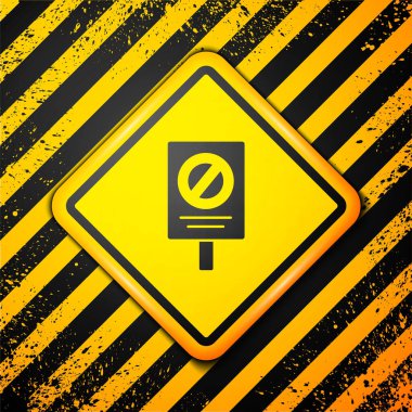 Sarı arka planda siyah protesto simgesi izole edildi. Toplantı, protestocu, grev, konuşma, pankart, protesto pankartı, dilekçe, lider broşürü Uyarı Vektörü