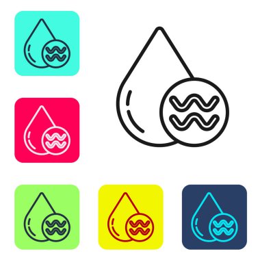 Beyaz arkaplanda izole edilmiş siyah çizgi temiz su simgesini geri dönüştür. İşaret geri dönüşümlü bir damla su. Renkli kare düğmelerle simgeleri ayarla. Vektör İllüstrasyonu.